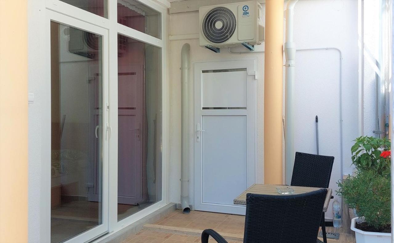 Amore House With Apartment Umag Exterior foto